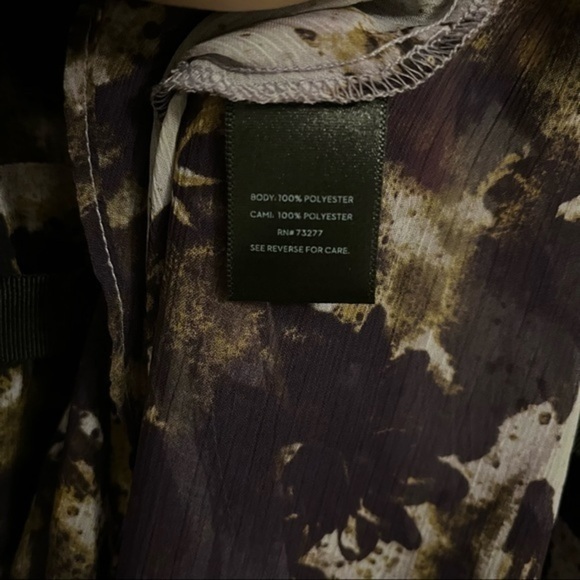 COPY - NWT Simply Vera Wang hi-lo abstract floral dress - Picture 12 of 12